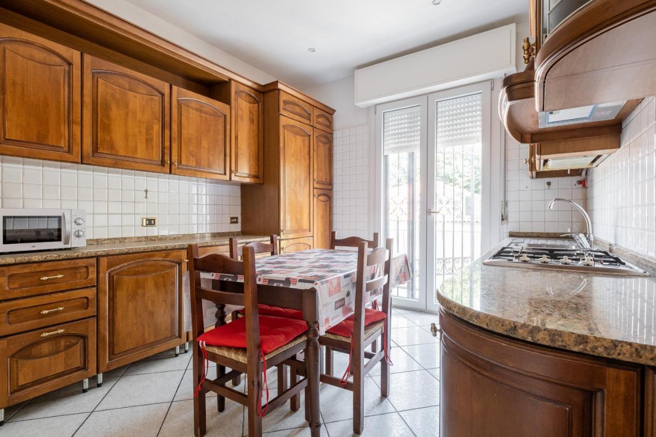 Giorgi Homes - Family Apartment By Wonderful Italy Bologna Bagian luar foto