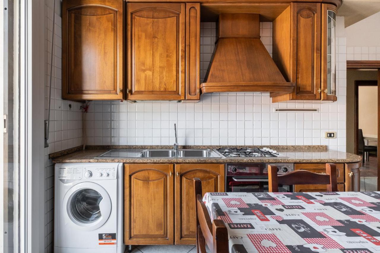 Giorgi Homes - Family Apartment By Wonderful Italy Bologna Bagian luar foto